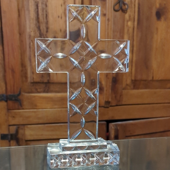 Royal Limited Heavy Lead Crystal Standing Cross 10" - Picture 1 of 5